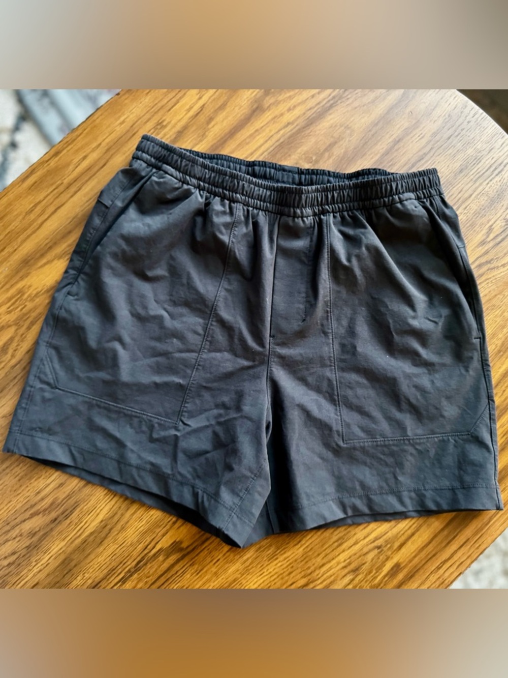 Lululemon Men's Elastic Waist Black Shorts. Medium